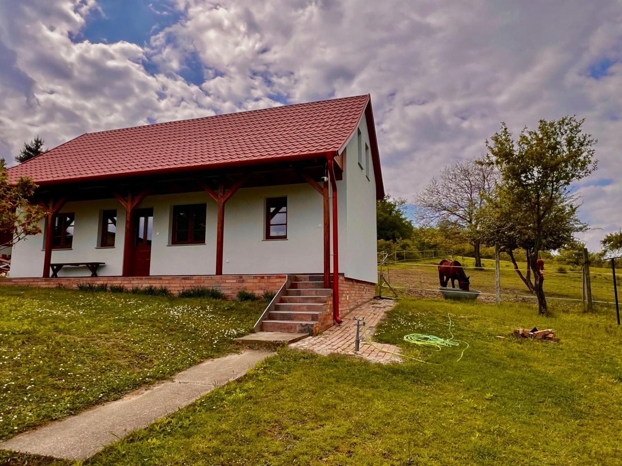 Pilisi Lovas Major, Dorog Bed & Breakfast Dış mekan fotoğraf