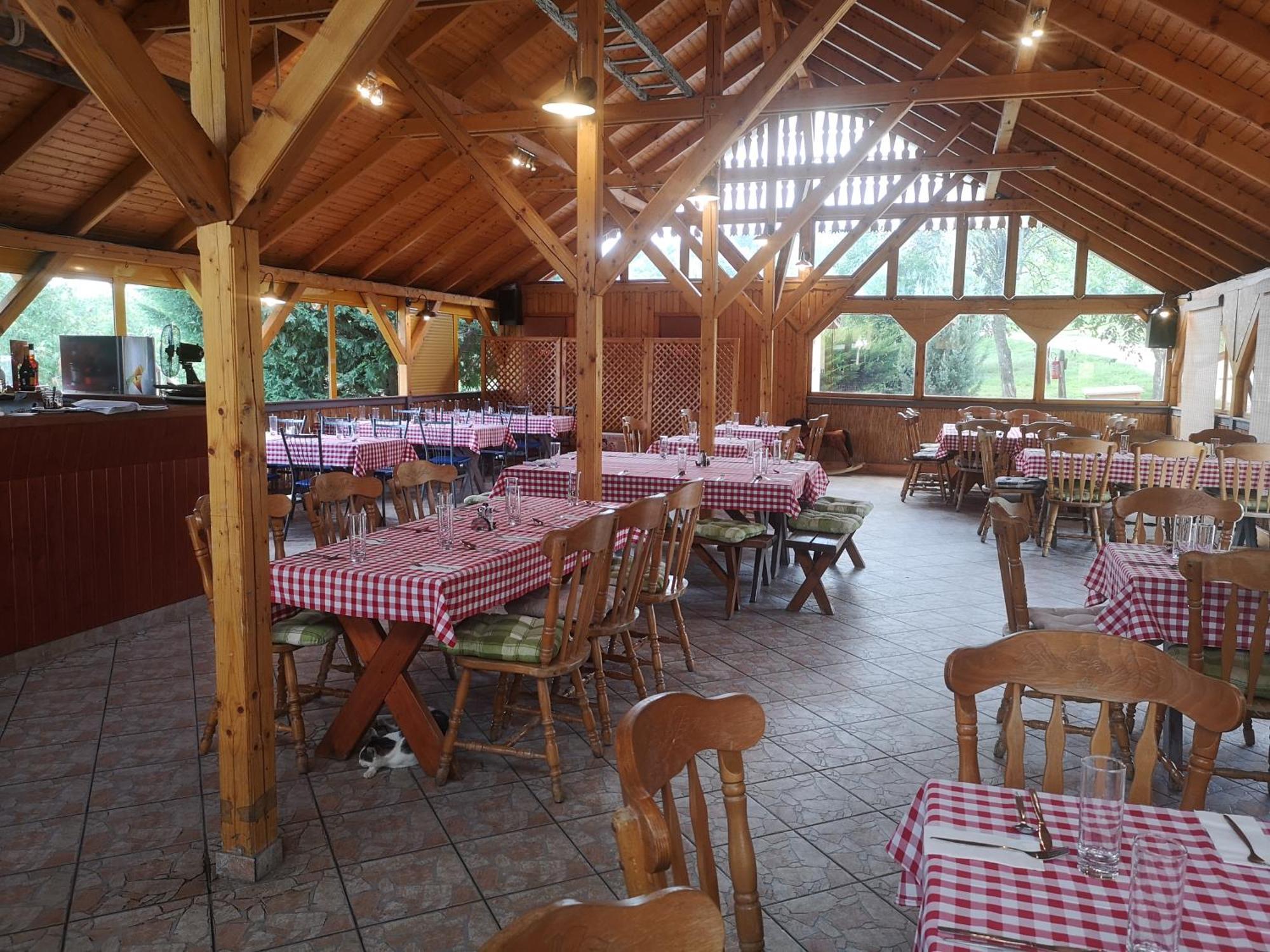 Pilisi Lovas Major, Dorog Bed & Breakfast Dış mekan fotoğraf